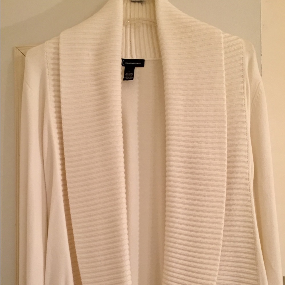 I-N-C.     International Concepts  ( L ) Sweater